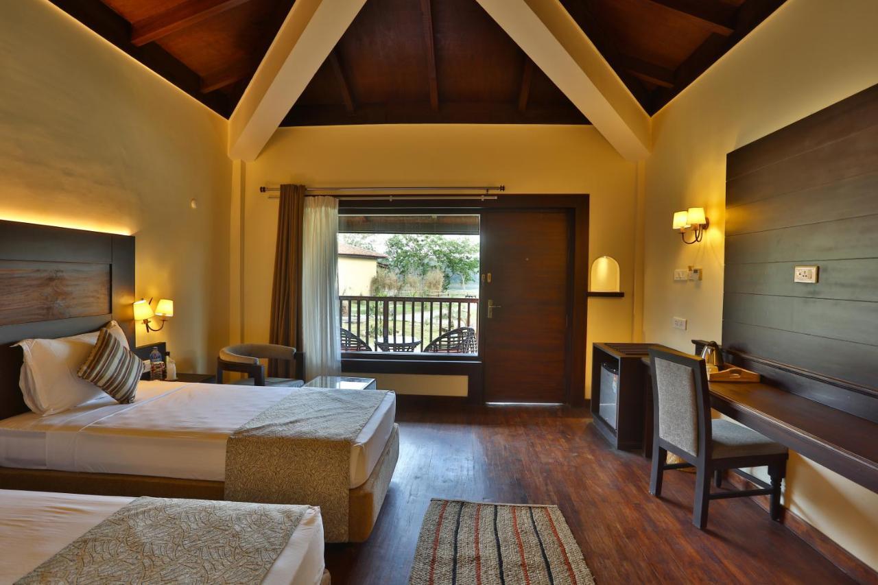 Jungle Villa Resort - Near Chitwan National Park Εξωτερικό φωτογραφία
