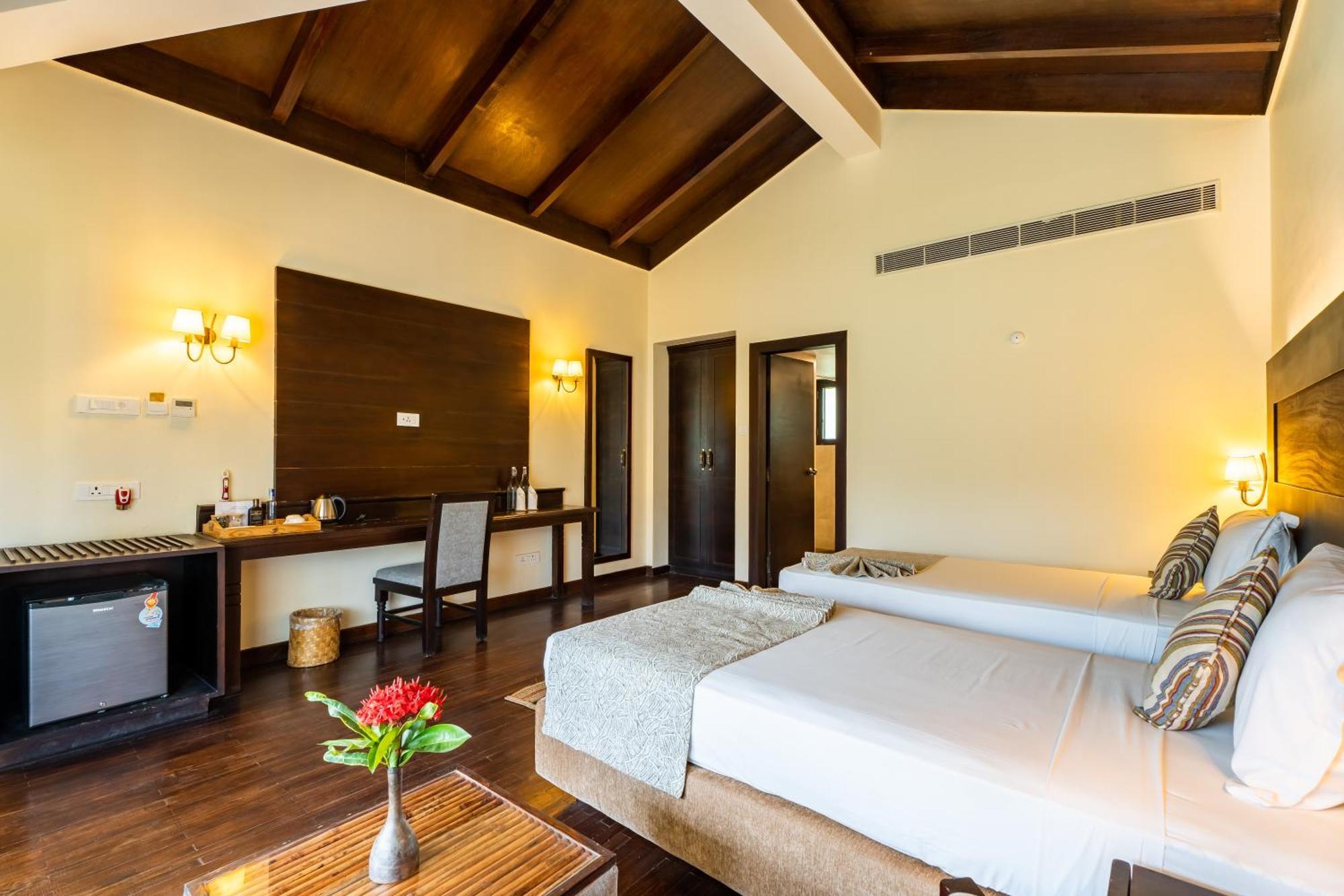 Jungle Villa Resort - Near Chitwan National Park Εξωτερικό φωτογραφία